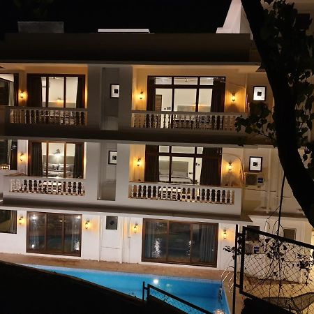 Celebrations - Vagator - Goa Exterior foto